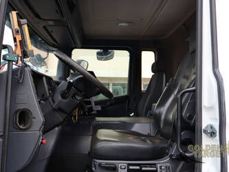 2014-scania-p370-1409143-45117863