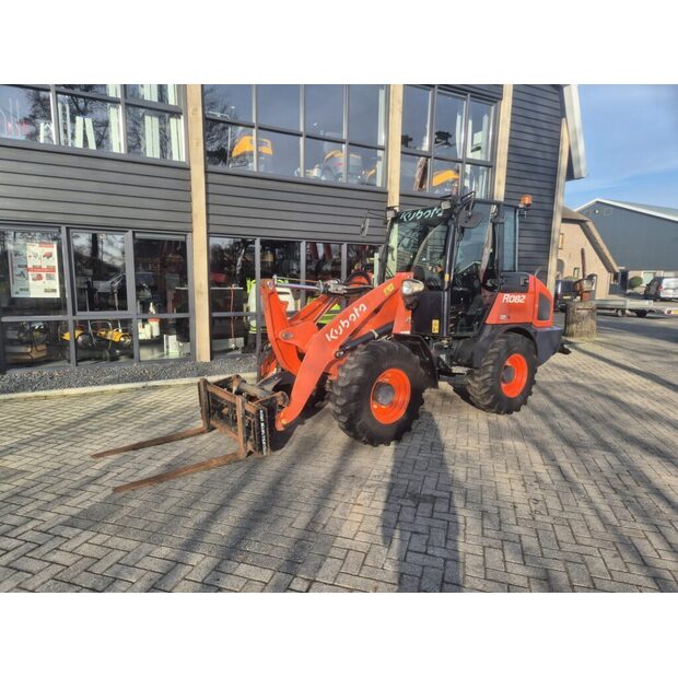 2018 KUBOTA-45118264