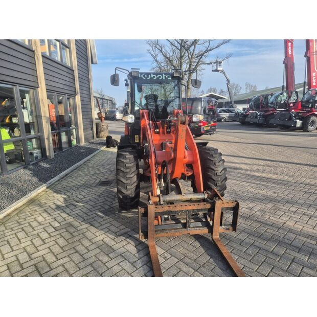 2018 KUBOTA-45118271