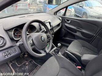 2013-renault-clio-1409155-45127809