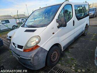 2005-renault-trafic-1409156-45127814