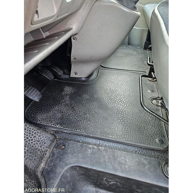 2005 Renault Trafic-45127822