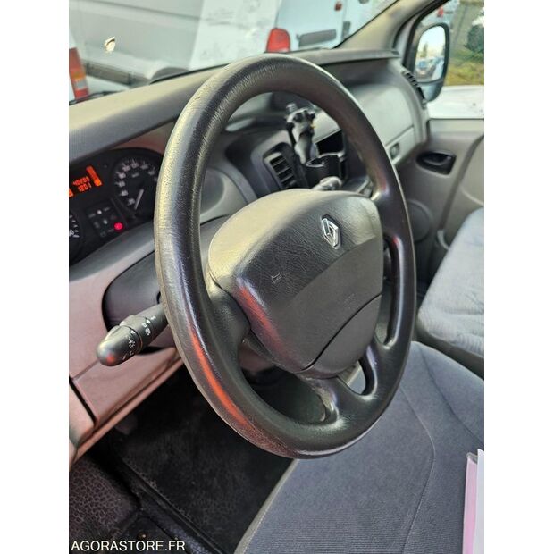 2005 Renault Trafic-45127823