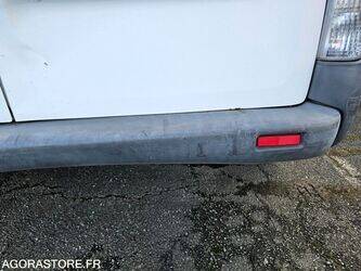 2005-renault-trafic-1409156-45127841
