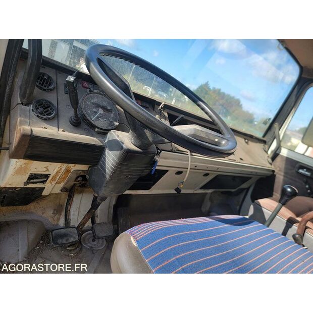 1986 Renault JK75-45127914