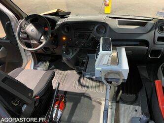 2018-renault-master-rt-1409167-45127932