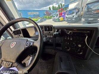 2014-scania-p250-1409171-45127957