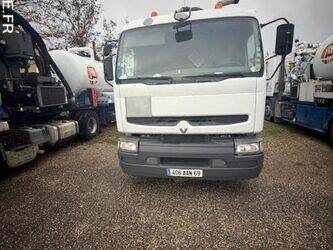 صورة ل المركبات التجارية 2005 رينو PREMIUM