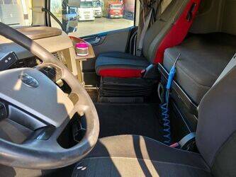 2020-volvo-fh-1409180-45128064