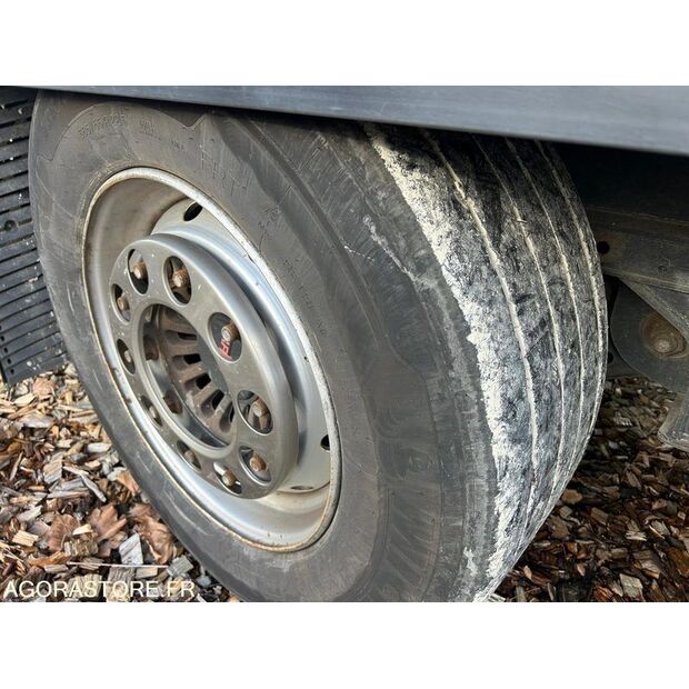 2015 كرون-45128109