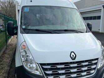 صورة ل مركبات 2011 رينو Master