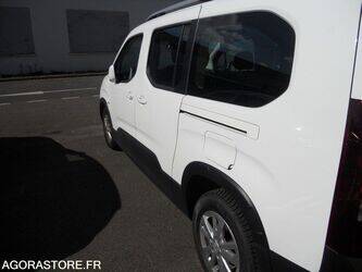 2020-peugeot-rifter-1409188-45128138