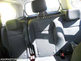 2020-peugeot-rifter-1409188-45128143