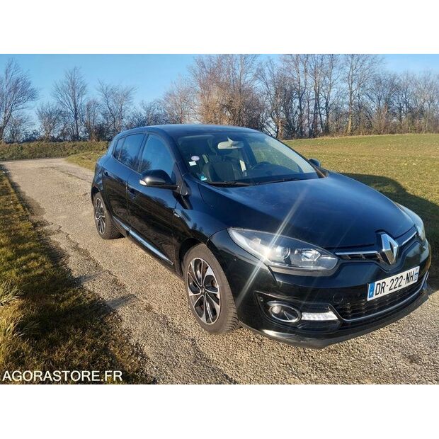 2015 رينو Megane-45128185