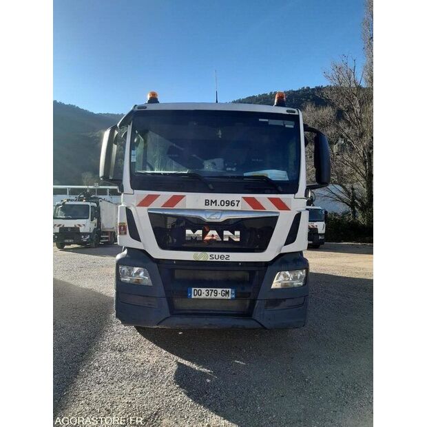 2015 مان 26.400-45128192