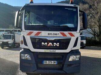 2015-man-26-400-45128192