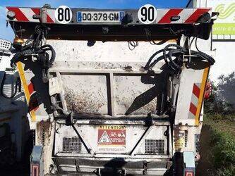 2015-man-26-400-45128199