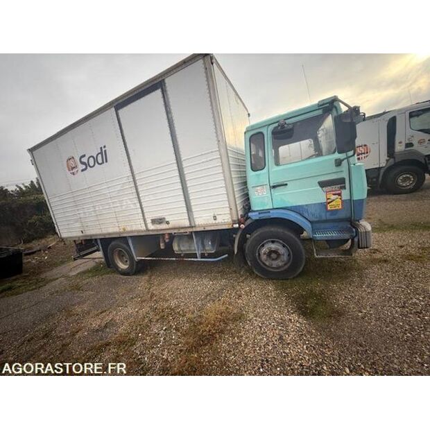 1990 Renault M160-45128228