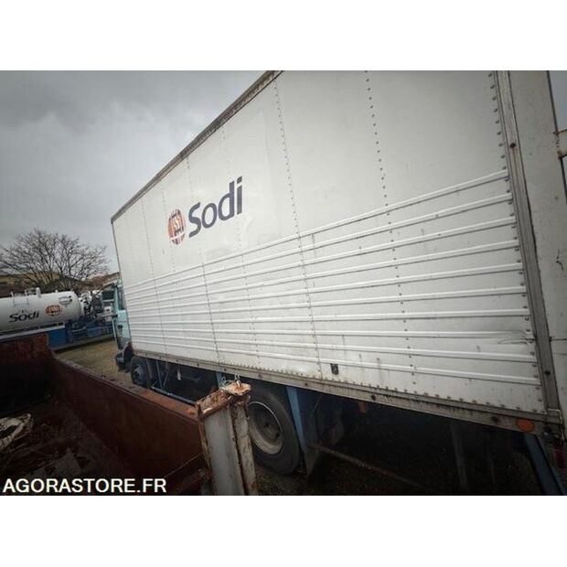 1990 Renault M160-45128230