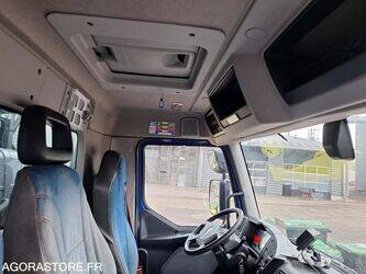 2014-renault-d-wide-1409211-45128332