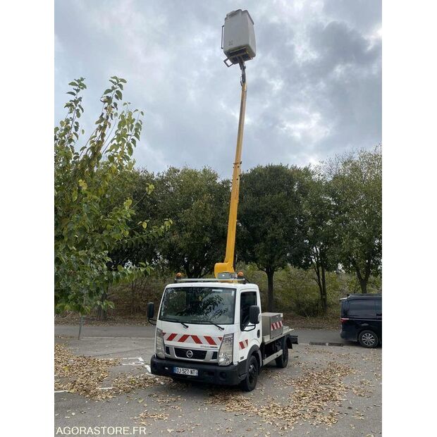 2014 NISSAN Cabstar-45128422