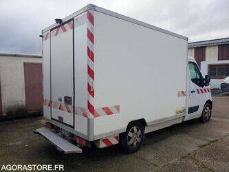 2014-nissan-nv400-1409221-45128434