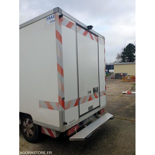 2014 NISSAN NV400-45128435