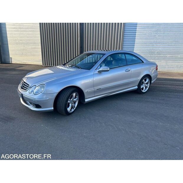 2002 Mercedes-Benz CLK-45128550