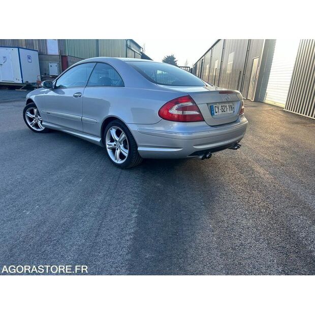 2002 Mercedes-Benz CLK-45128551