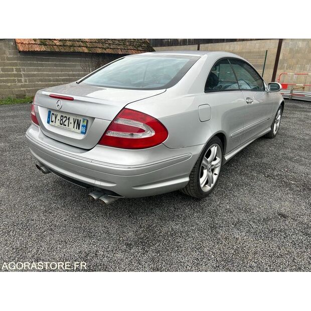 2002 Mercedes-Benz CLK-45128555