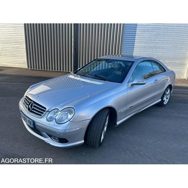 2002 Mercedes-Benz CLK-45128558