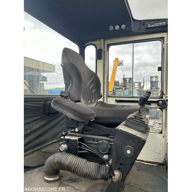 1992 Clark DPL 70-45128624