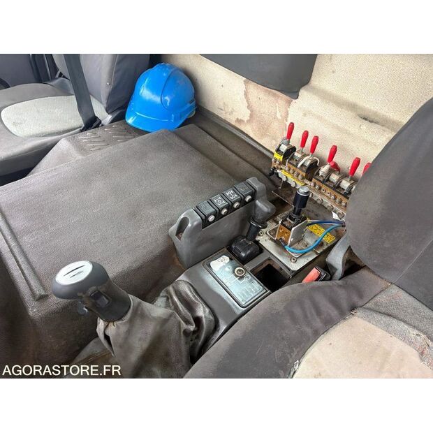 2004 Renault Kerax-45128643