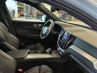 2023-volvo-xc60-45128649