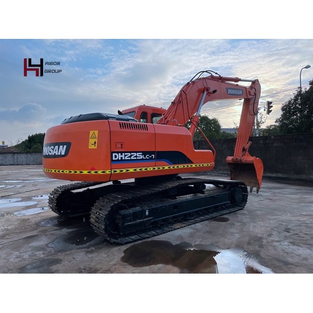 2023 Daewoo / Doosan DH225-7-45128804