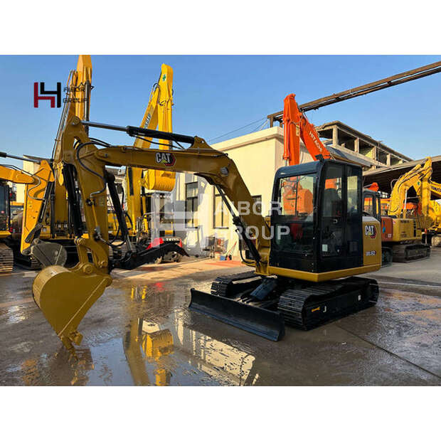 2022 Caterpillar 305.5E2-45128857