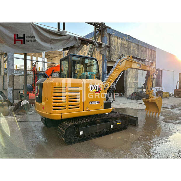 2022 Caterpillar 305.5E2-45128870