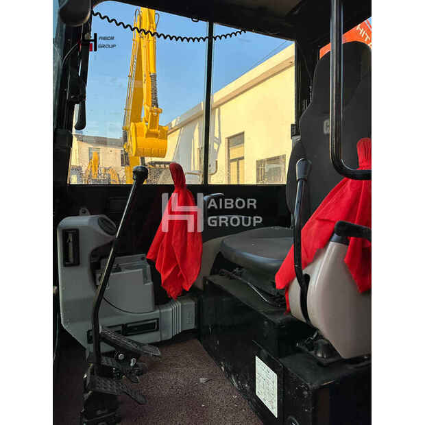 2022 Caterpillar 305.5E2-45128896