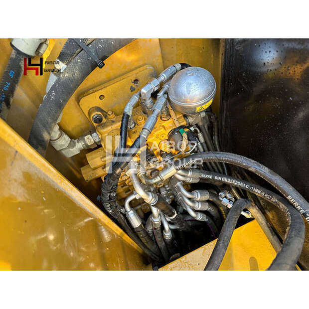 2023 كاتربيلر 305.5E-45128911