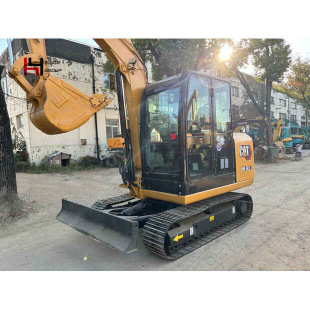 2024 كاتربيلر 305.5E2-45129036