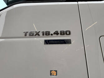 2014-man-tgx-18-480-1409278-45129171