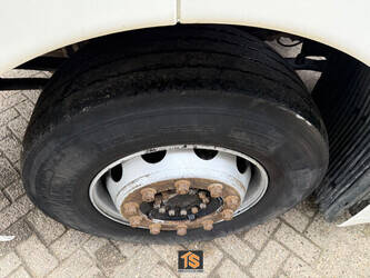 2014-man-tgx-18-480-1409278-45129172