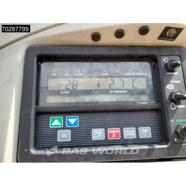 2020 كرون Carrier Vector 1550-45129947