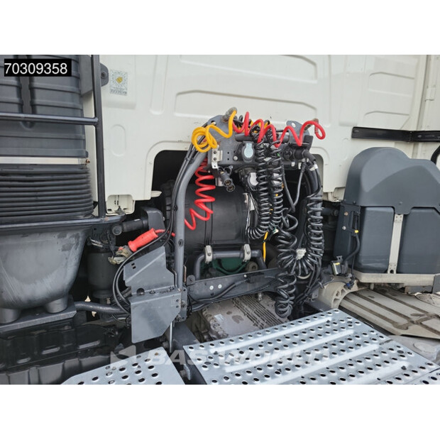 2017 فولفو FH 420-45130167