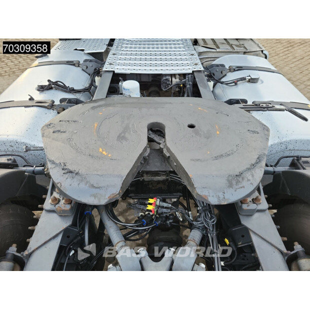 2017 فولفو FH 420-45130170