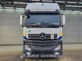 2018-mercedes-benz-actros-1845-1409293-45130199