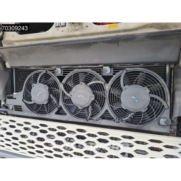 2022 فولفو FH 460-45130317