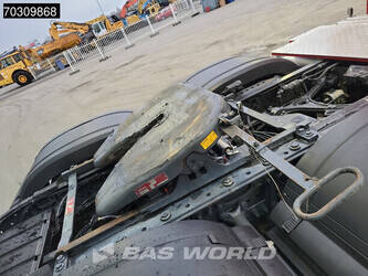 2015-mercedes-benz-actros-2658-1409299-45130431