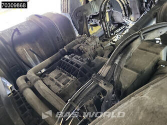 2015-mercedes-benz-actros-2658-1409299-45130432