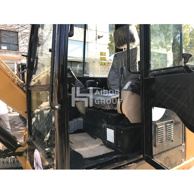 2025 Caterpillar 305.5E2-45130500